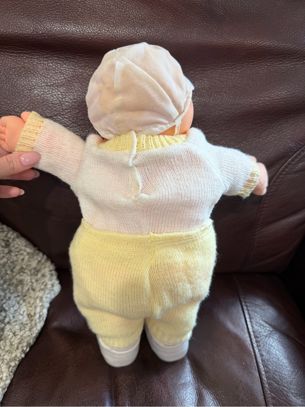 Cabbage Patch Kids Baby Doll in Yellow & White Knit Outfit - Picture 6 of 15